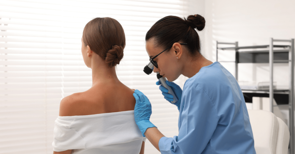 Melanoma Symptoms and Causes: How to Detect Skin Cancer Early