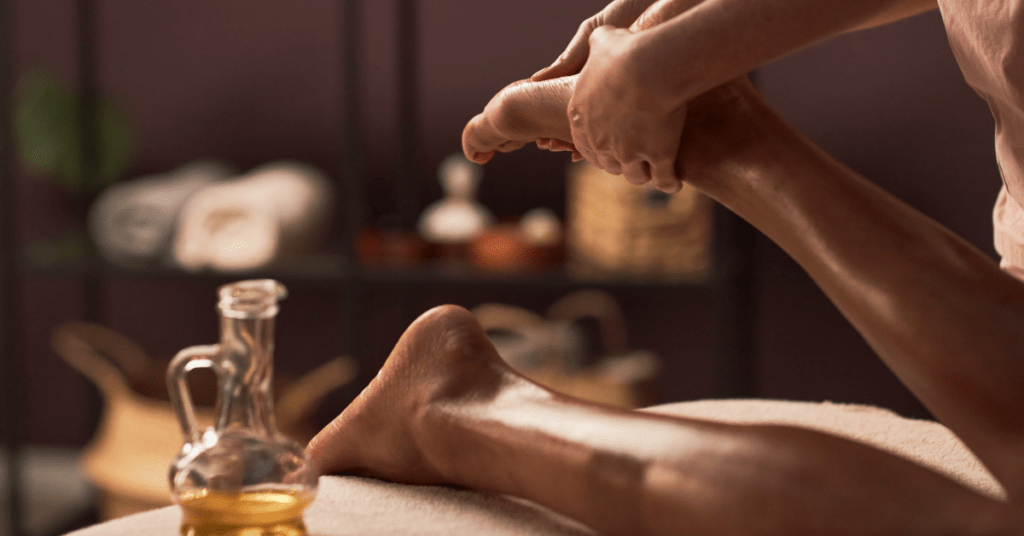 Best Body Massage Oils for Relaxation, Pain Relief, and Skin Care