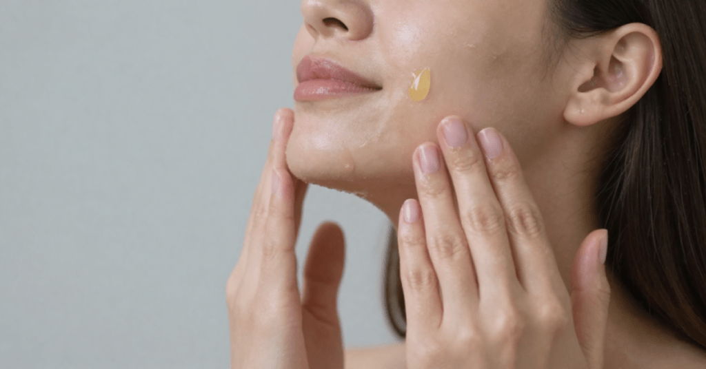 Gently pat and massage the oil onto your face and neck using upward motions. Gently pat and massage the oil onto your face and neck using upward motions.